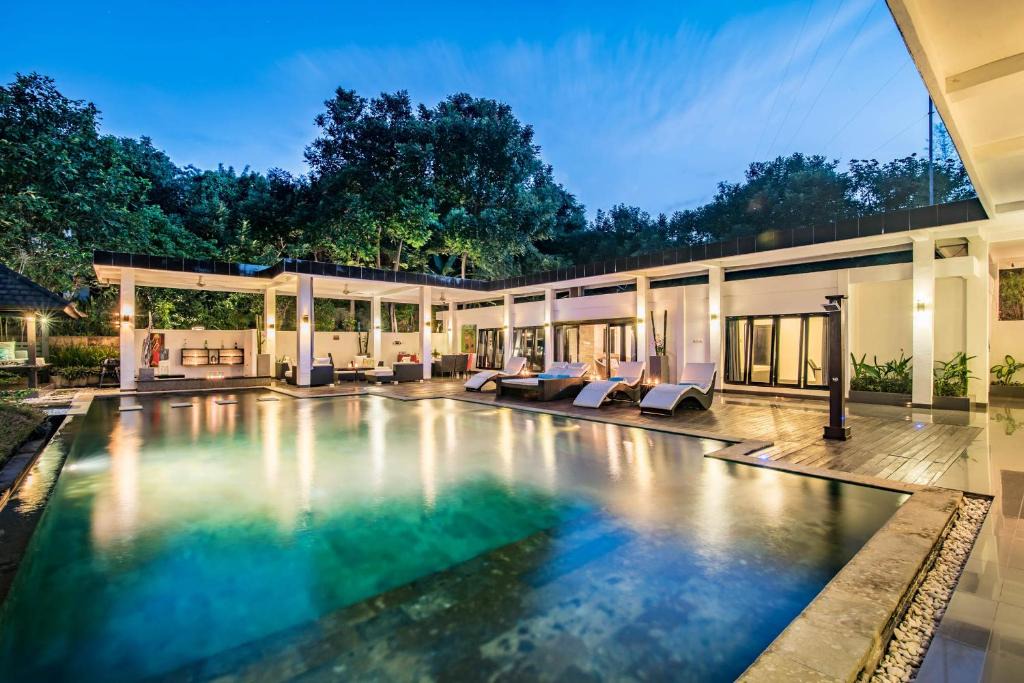 Kaliasem Villa | Stunning Villa Lily