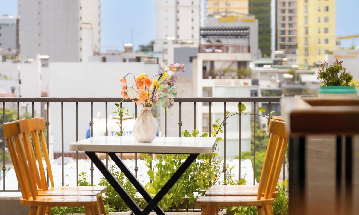 Ngu Hanh Son Villa | Stylish Villa Near Beach - Terrace & BBQ Garden - Central spot