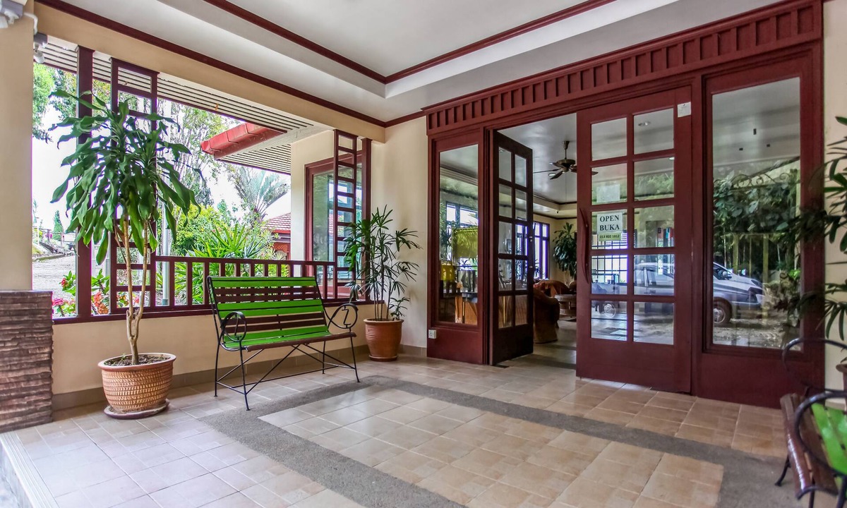 Kundasang Hotel | Super OYO 89300 Zen Garden Resort