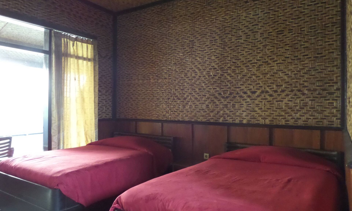 Tengger Caldera Bed & Breakfast | Superior Twin at Lava Lodge