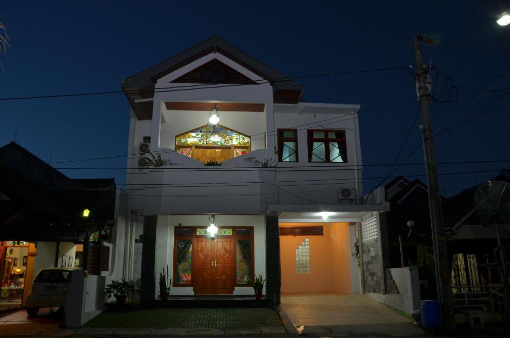 Kalasan House | Surya Darma Homestay