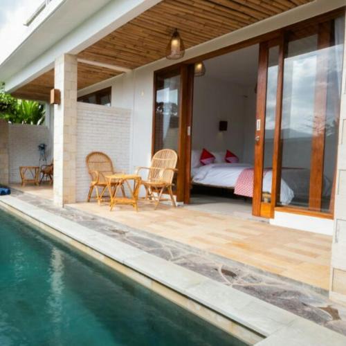 Selong Belanak Hotel | Surya Lombok Accommodation
