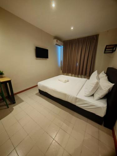 Damansara Utama Hotel | Swing & Pillows - Damansara Uptown, Petaling Jaya