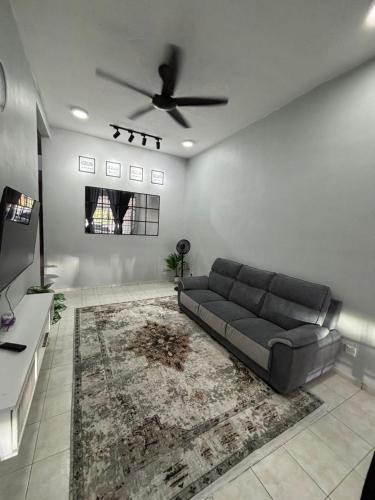 Sungai Baru Tengah House | Syahmi homestay pengkalan balak