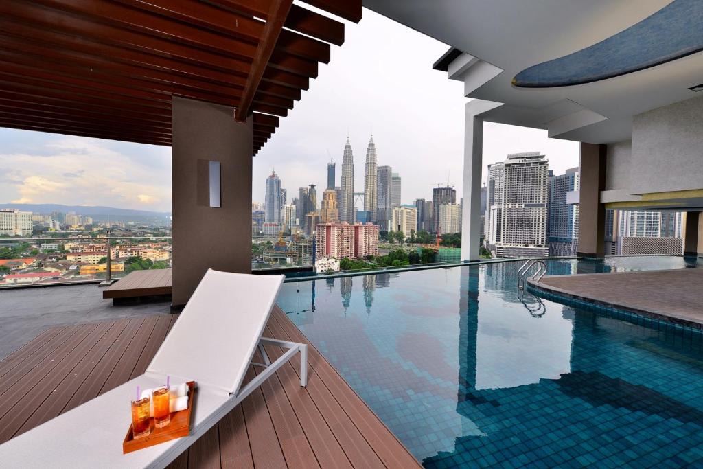 Kuala Lumpur City Centre Hotel | Tamu Hotel & Suites Kuala Lumpur