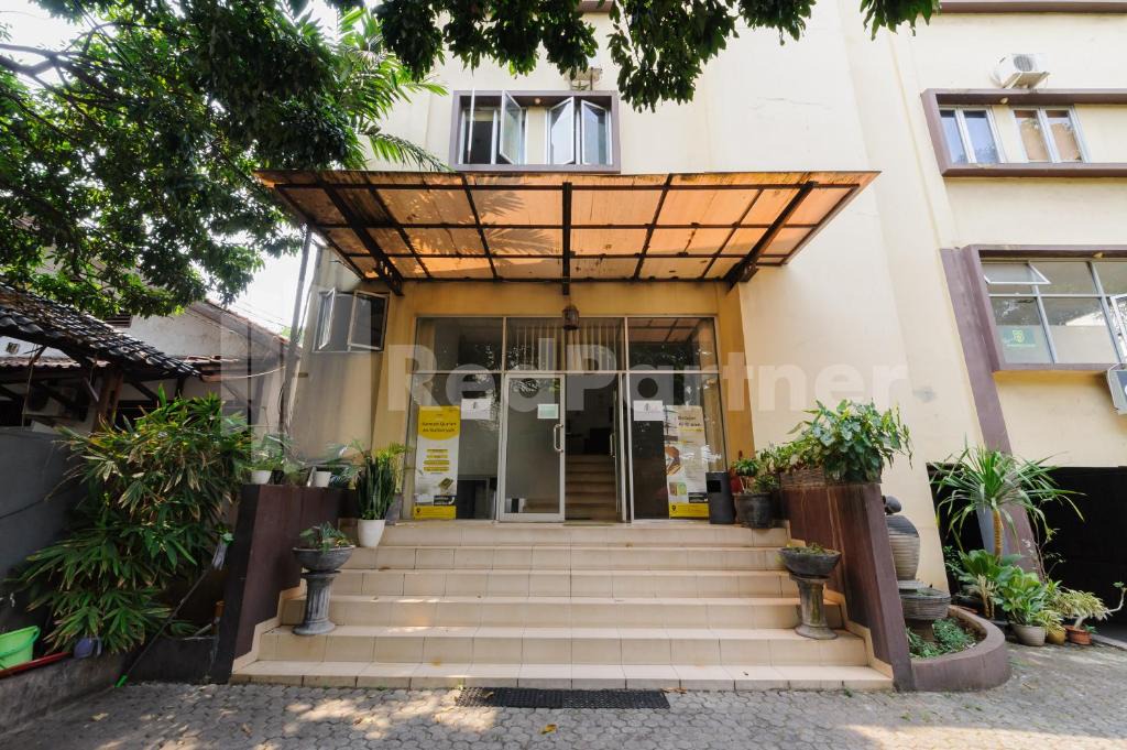 Cilandak Hotel | Tanres House Syariah Cilandak Mitra RedDoorz