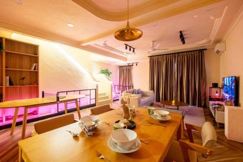 Shah Alam House | Tere Home Landed Stylish&Warm Flamingo Pinky House