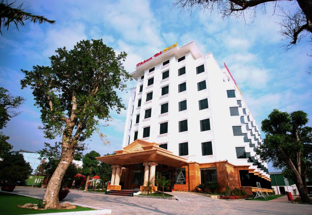 Vinh Hotel | Thông Đỏ Hotel
