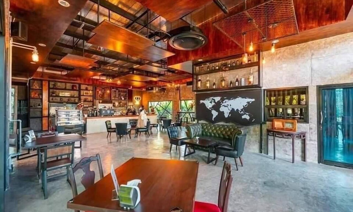 Phitsanulok Hotel | THE AIYARARIN RESORT