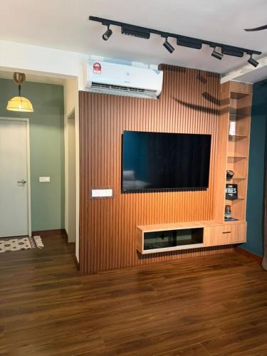 Jenjarom Apartment | The Amour Suite