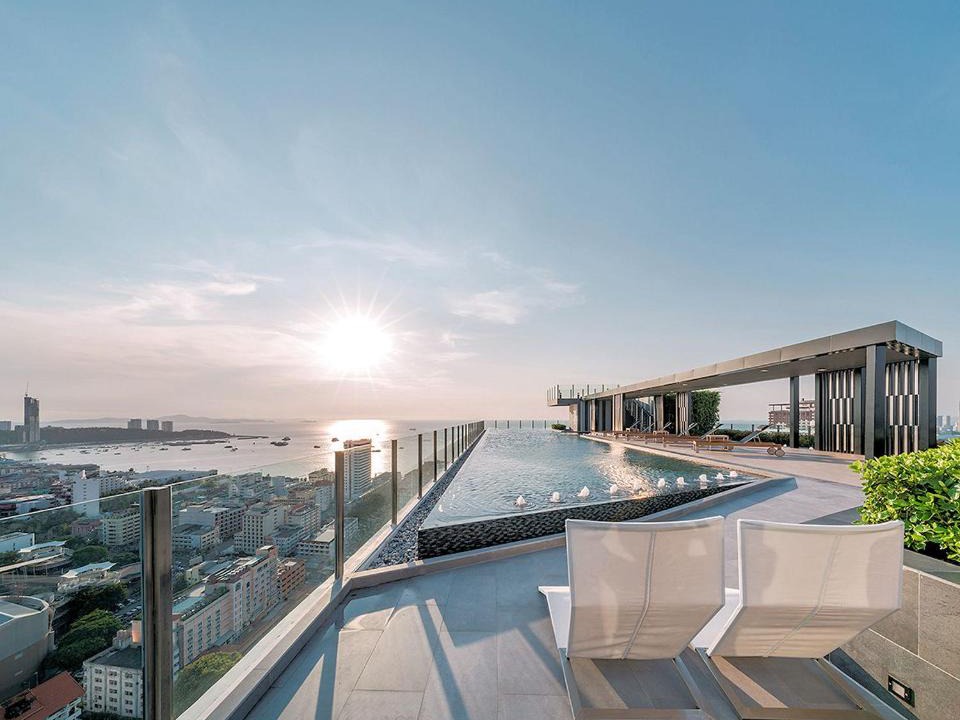 Pattaya Bay Apartment | The Base Central Pattaya By Pattaya Holiday