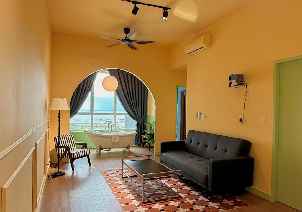 Malacca City Apartment | The Dopa Parlour at Amber Cove by Zenith Homestay