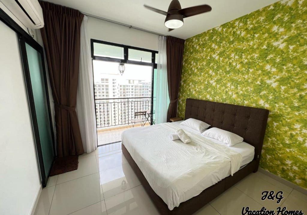 Sekudai Apartment | The Garden by J&G - FREE WiFi & Netflix