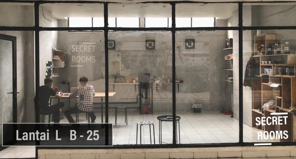 Cipaganti Apartment | The Jarrdin Apartement by Secret Rooms