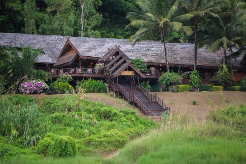 Pakbeng Hotel | The Luang Say Lodge