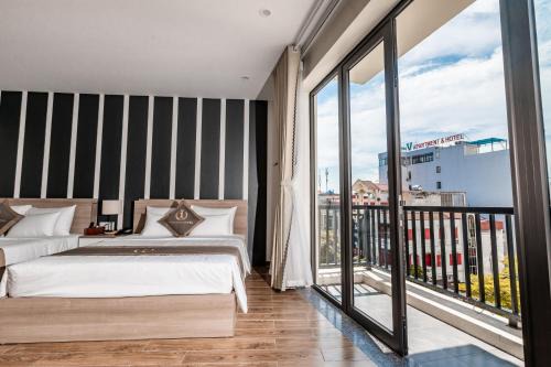 Dang Giang House | The One Hotel