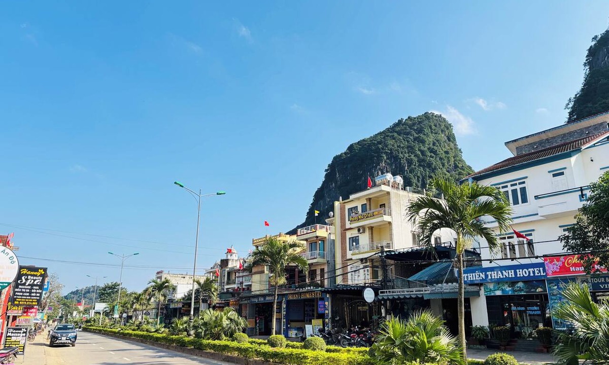 Phong Nha Hostel | The Palm Lodge
