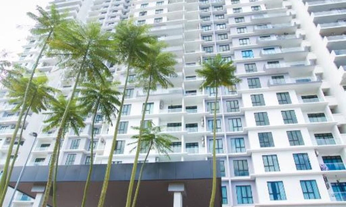 Taman Bukit Mewah Condo | The Platino Paradigm Mall by Stayrene