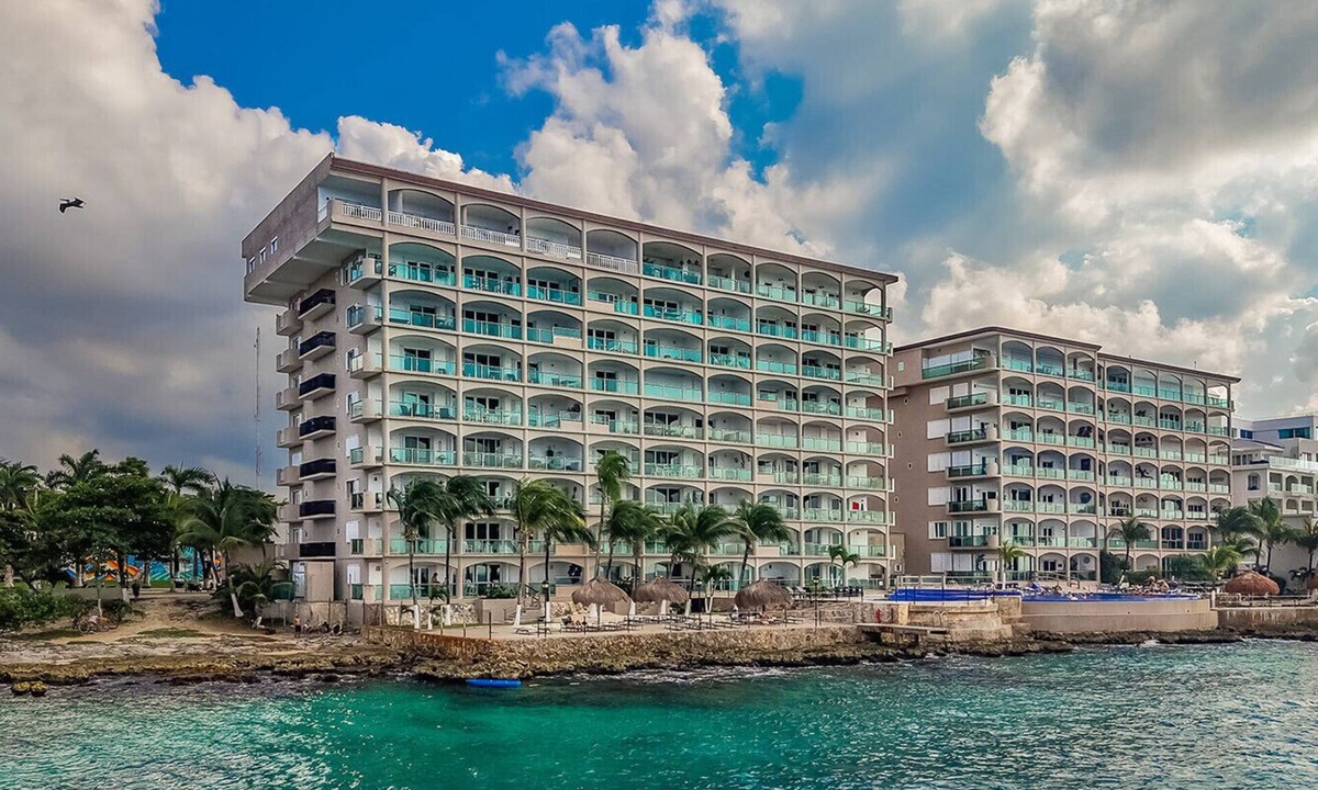 Colonia Centro Apartment | The Queen of Cozumel`s Urban Empire Ensuite CITY V