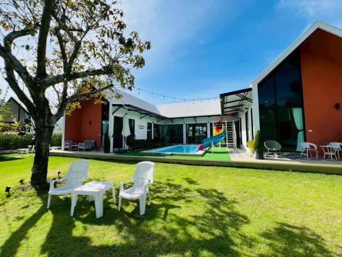 Chanthaburi Villa | The river chan pool villa