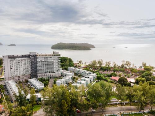Pantai Tengah Hotel | The RIYAZ Lavanya Langkawi