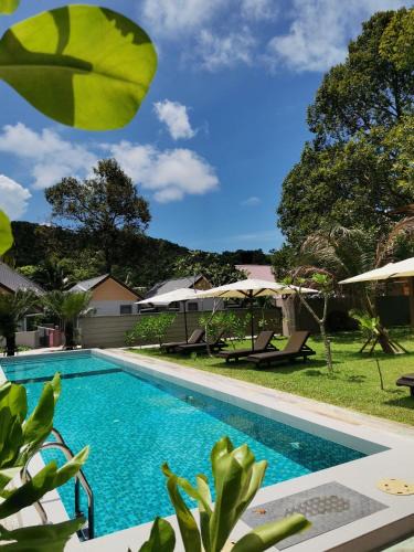 Pantai Tengah House | The Temak Villa