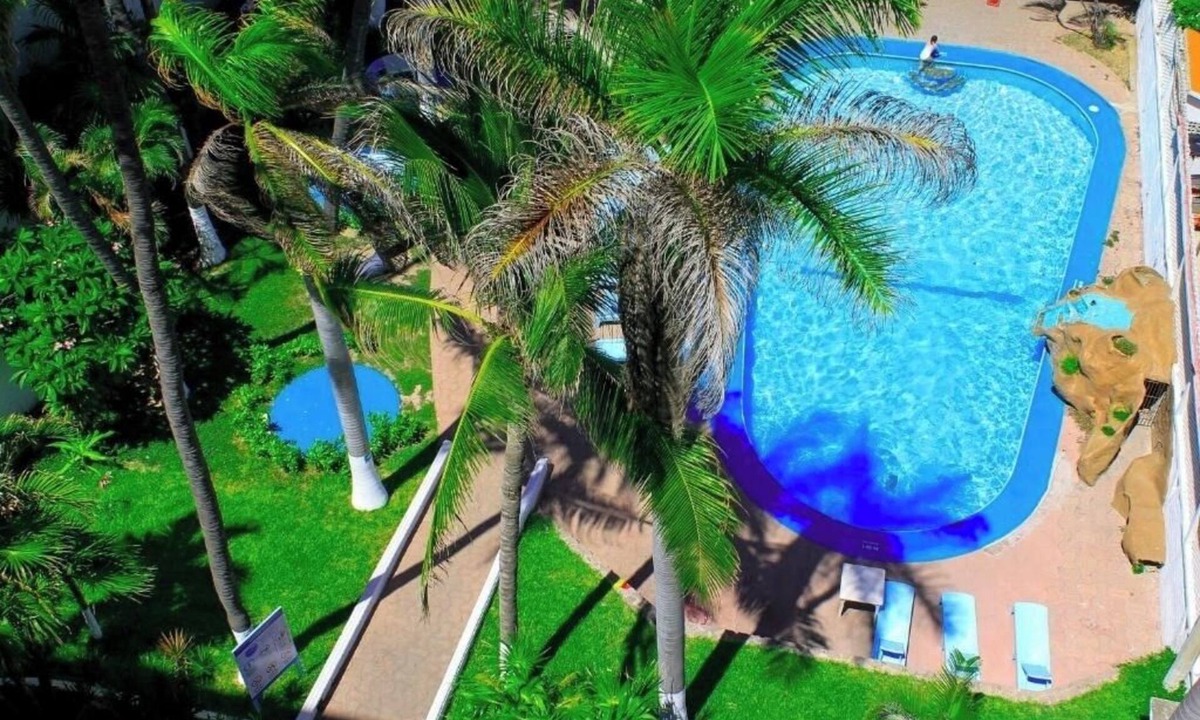 Mazatlan Hotel | The Ultimate Group Stay: Four Bright Units with Maximum Comfort