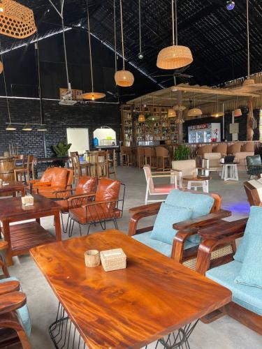 Koh Rong Hotel | The Up Koh Rong