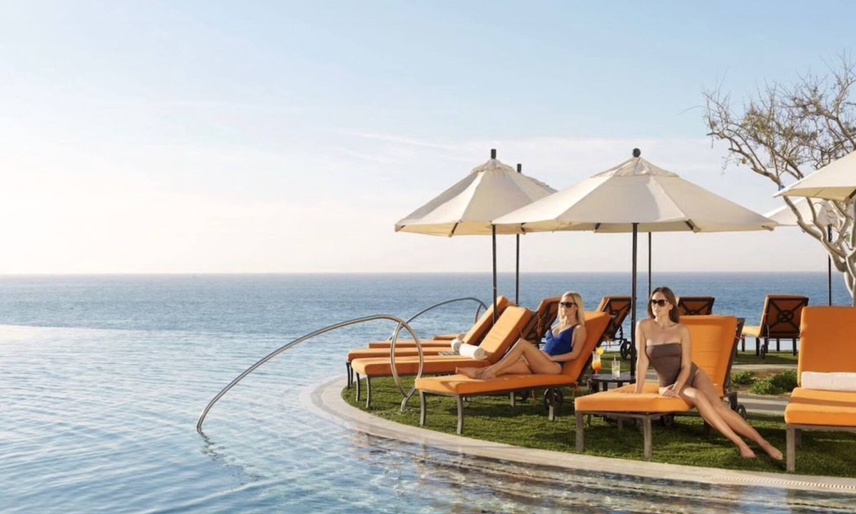 Marina Resort | The Waves Meet Paradise At Our Stunning Cabo San Lucas Resort