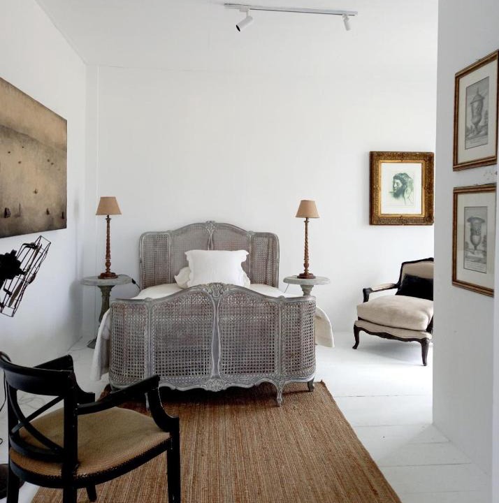 Bukit Temin House | The White House Homestay