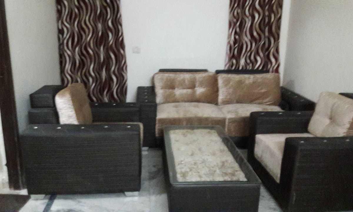 Sector D Apartment | This Appartment is 3 Bdedroom Hall kitchen fully frunished.