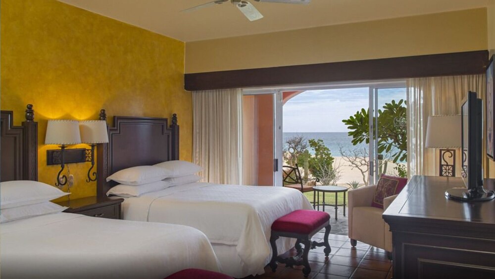 Cabo San Lucas Resort | Three bedroom villa at Hacienda del Mar. Licensed brokers, Mexico Specialists!