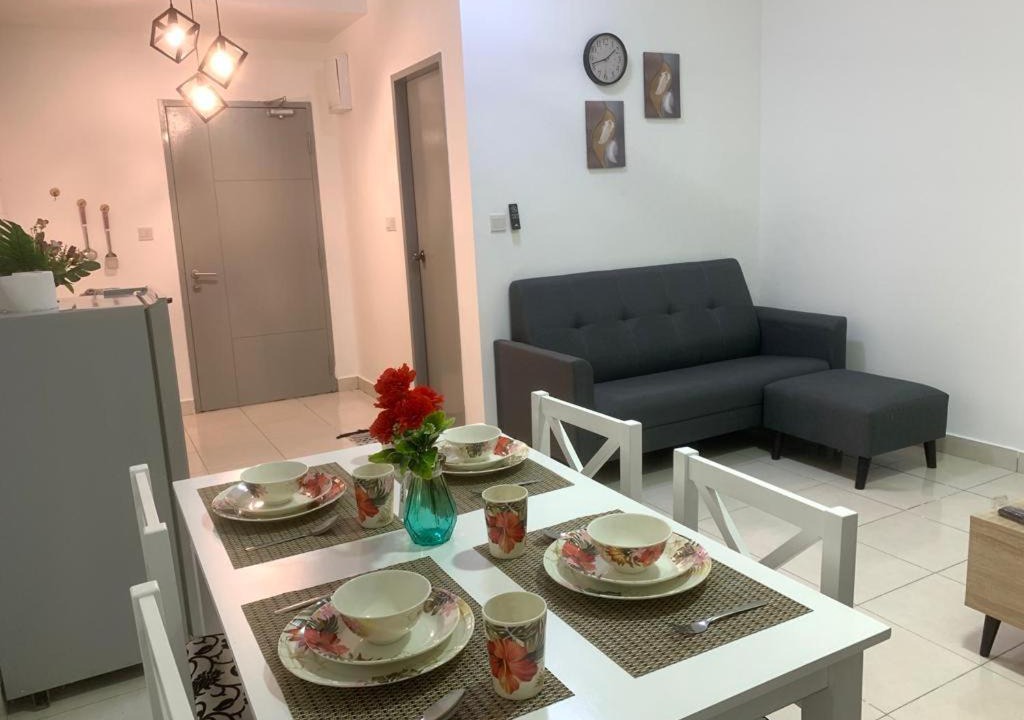 Kajang Apartment | Tiara Imperio 两间房家庭式提供 Netflix 和齐全设备 2