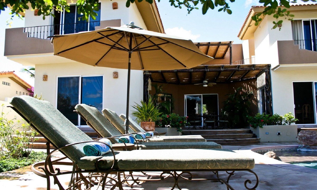 San Jose del Cabo Villa | Tooker Villa La Jolla – 6BR/6 Bath – Luxurious Hacienda Layout – Pool & Spa