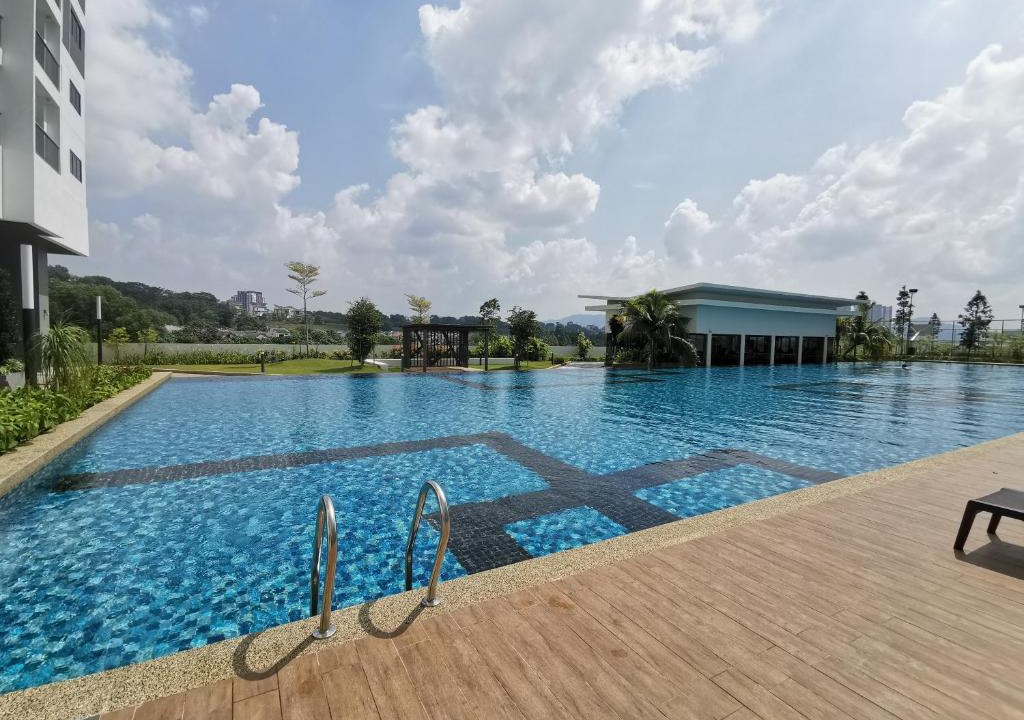 Kampung Bukit Dukong Apartment | Traders Garden