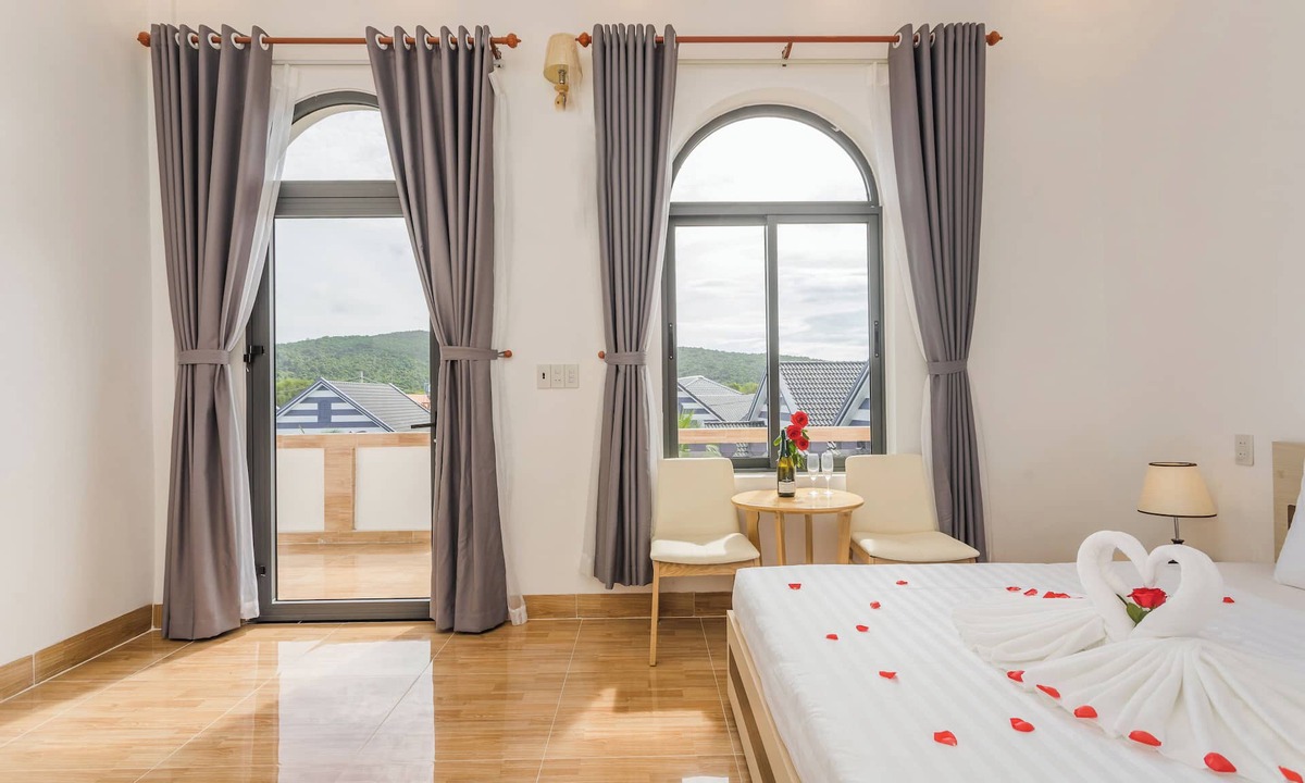 Long Beach Hotel | Trang Thuong Villa Phu Quoc