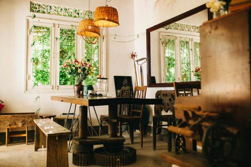 Phuong Hotel | Tre House Dalat