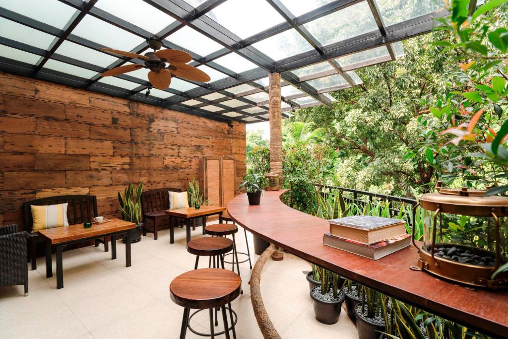 Setiabudi Apartment | Treehouse Suites - Boutique Serviced Apartment