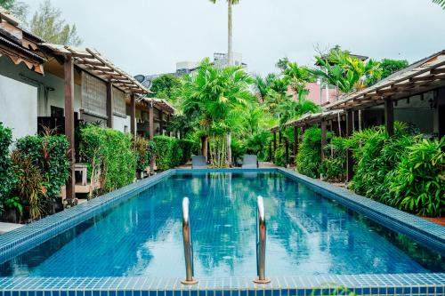 Pantai Tengah Resort | Tropical Langkawi