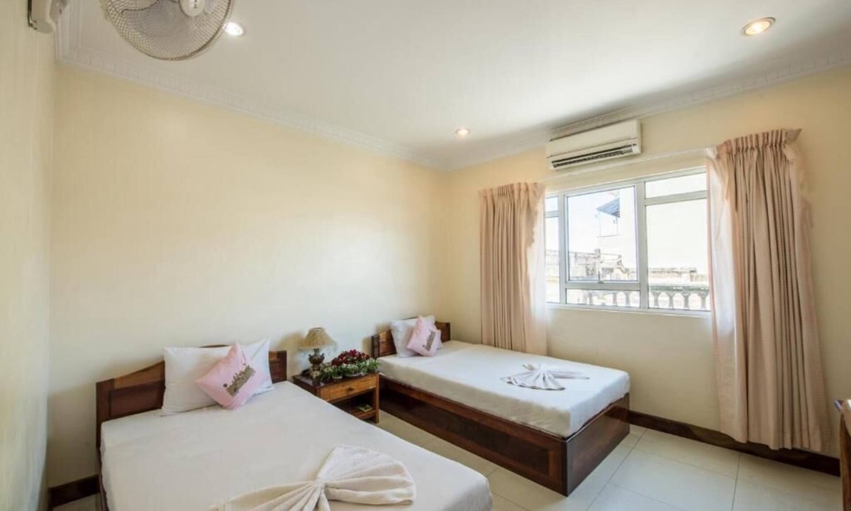 Svay Pao Hotel | Twin Room with AC in Krong Battambang