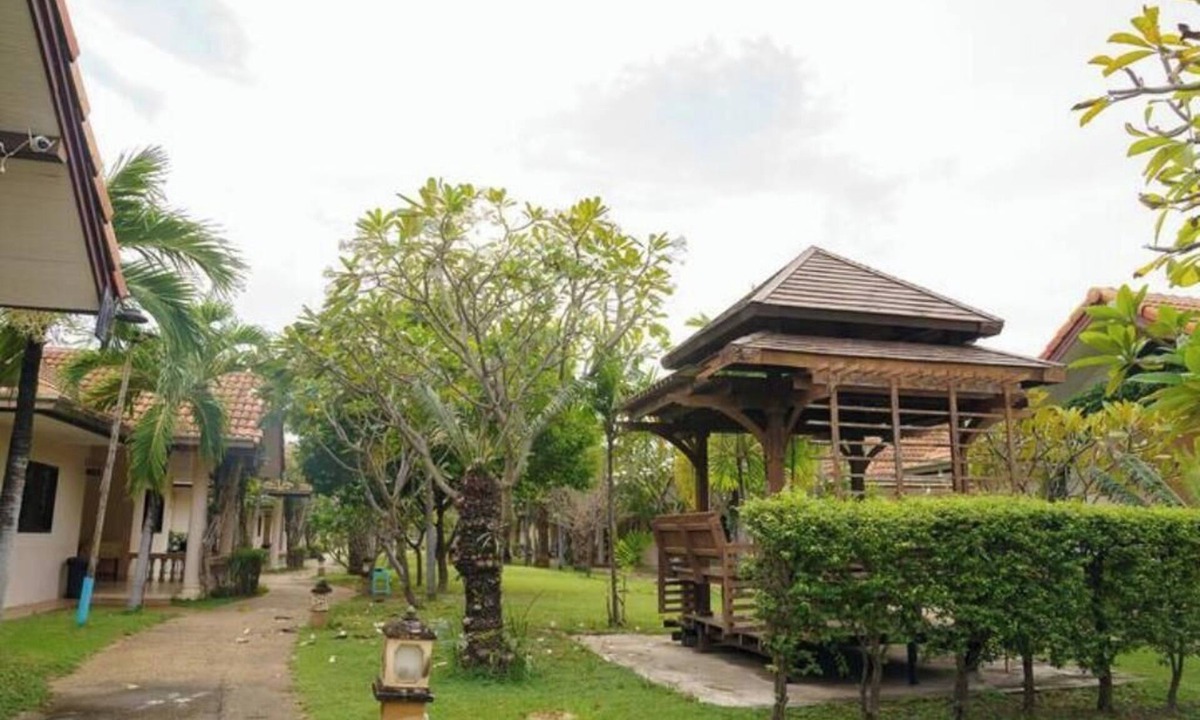 Si Racha Villa | Two Fifty Nine Resort 259 รีสอร์ต