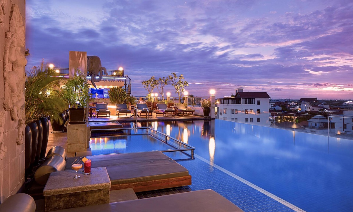 Downtown Siem Reap Hotel | Two Seasons Siem Reap Hotel
