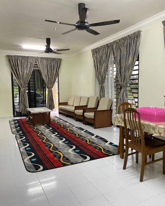Kota Bharu House | Ummu Siroj Bachok HOMESTAY