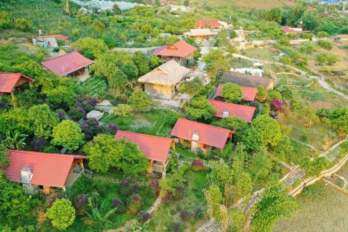 Van Ho Cabin | Vân Hồ Ecolodge