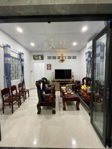 Cho Lach Apartment | Vùng ven Homestay