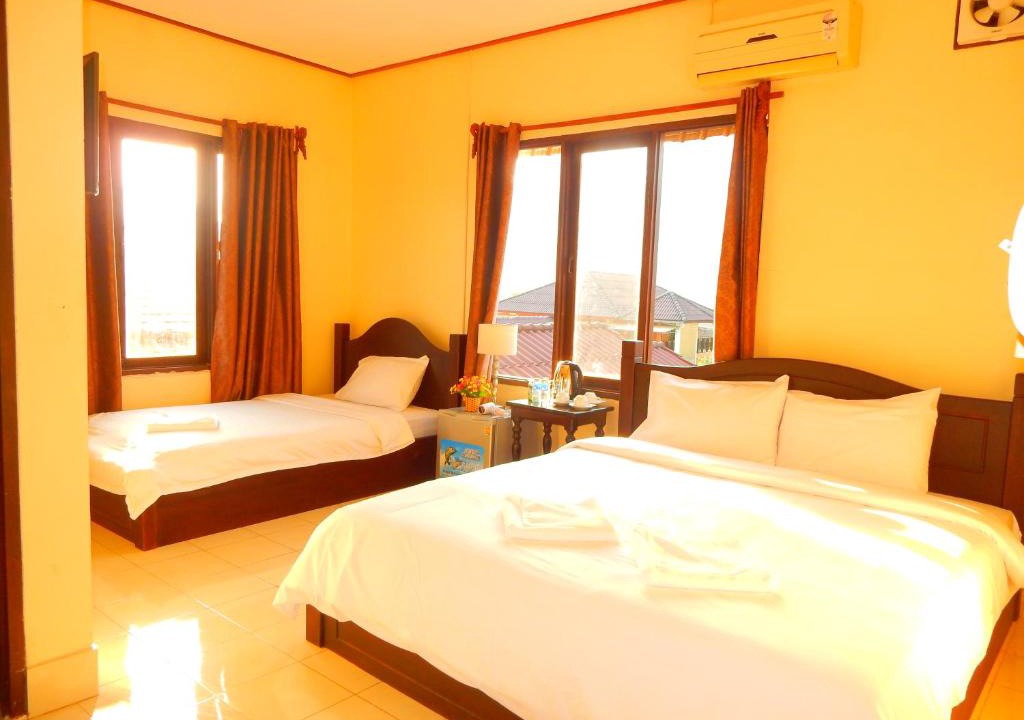 Vang Vieng Hotel | Vang Vieng Camellia Hotel