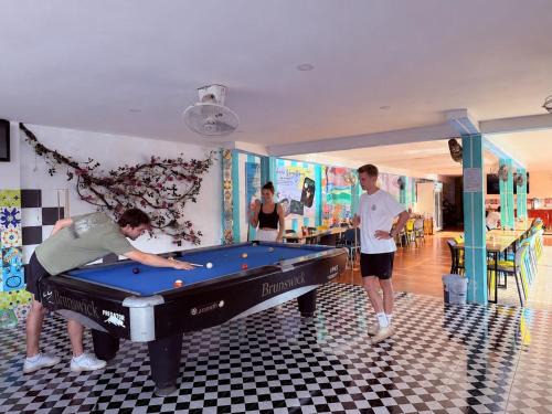 Vang Vieng Bed & Breakfast | Vang Vieng Golden Dragon House