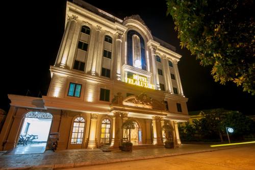 Hai Ha Hotel | Vela Luxury Hải Hà Hotel