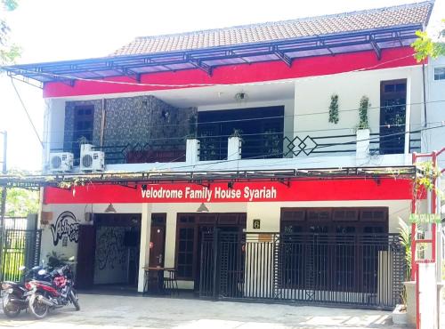 Malang House | Velodrome Family House Syariah