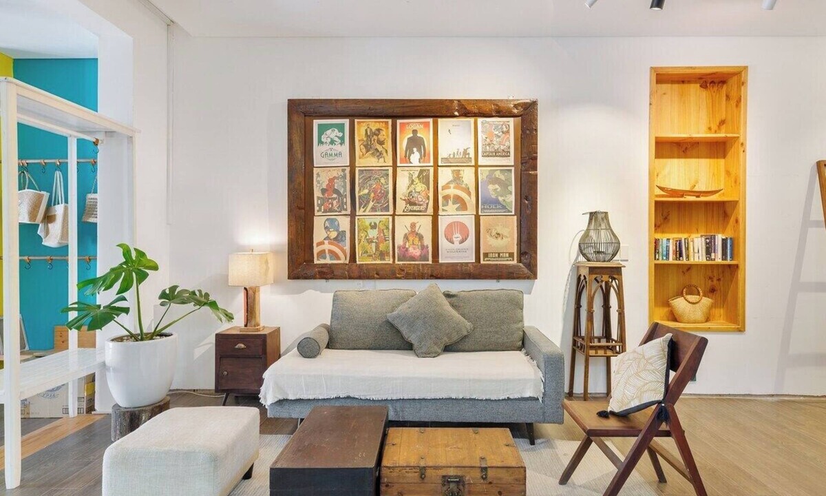 Cam Chau House | Vesta Gallery Villa above bookstore